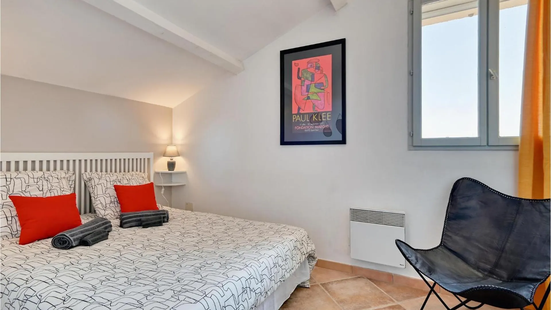 Nice Home In Sanary-Sur-Mer With Wifi 0*,  France