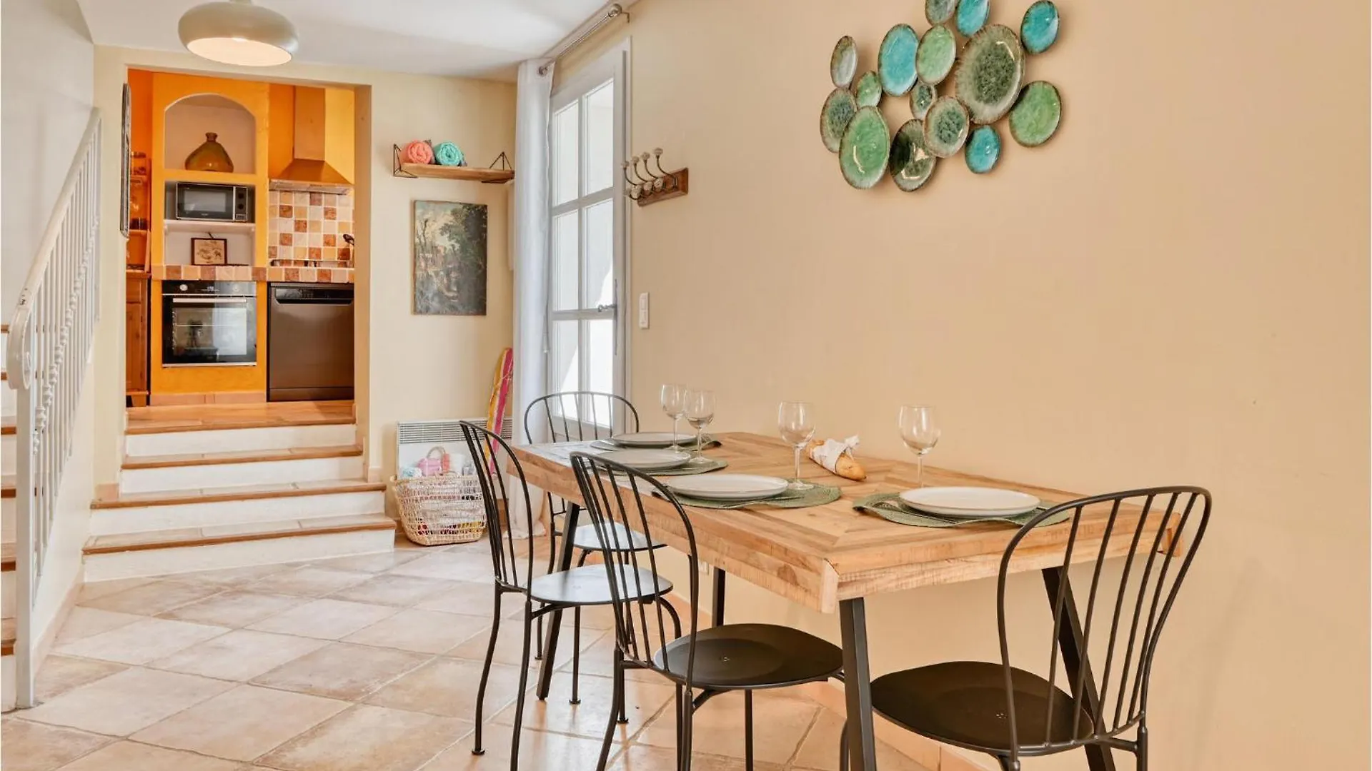 Nice Home In Sanary-Sur-Mer With Wifi Holiday home