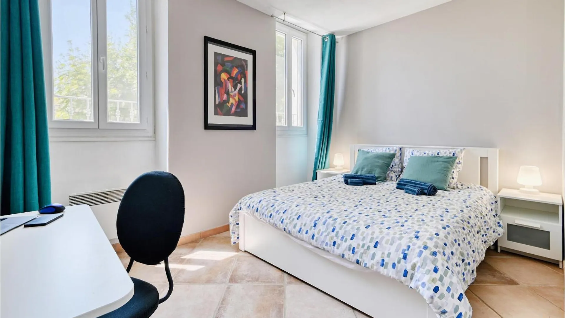 Nice Home In Sanary-Sur-Mer With Wifi 0*,  France