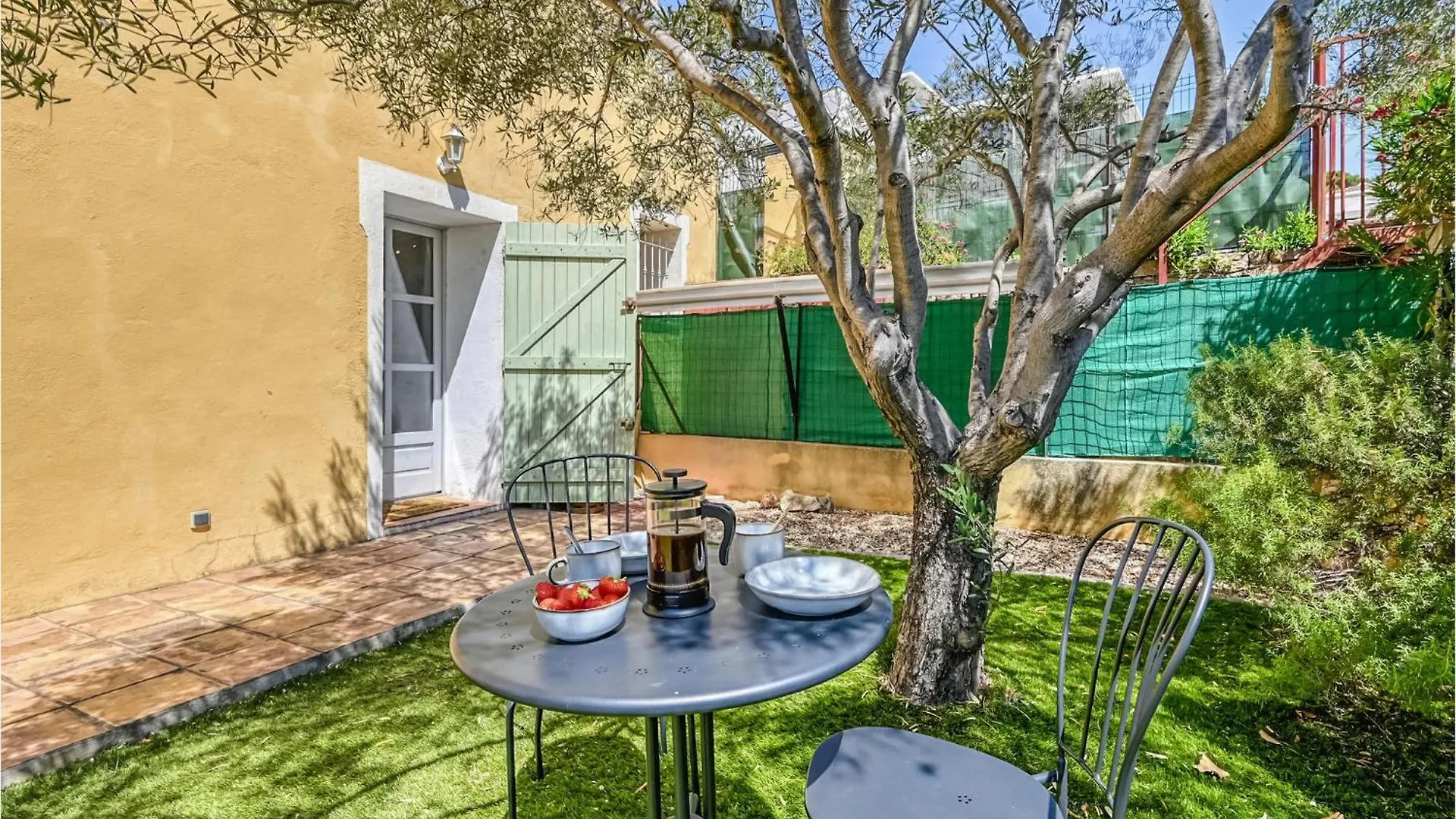 Nice Home In Sanary-Sur-Mer With Wifi 0*,