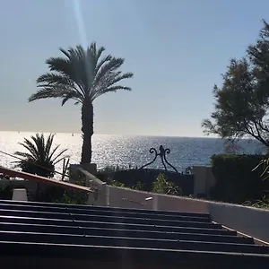  Hébergement de vacances Maison En Front De Sur La De Portissol